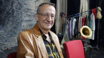SON DAKİKA: USTA TİYATROCU NECİP NAŞİT ÖZCAN YAŞAMINI YİTİRDİ