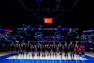 6’da 6 İle Yola Devam: Filenin Sultanları Kanada’ya Set Vermedi
